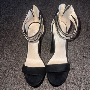 Black Charolette Russe Heel. Size 7.